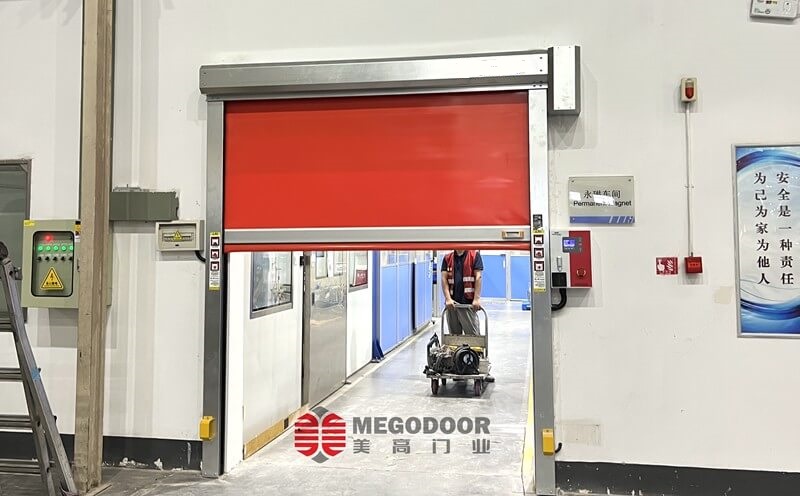 格兰德快速卷帘门缩略图