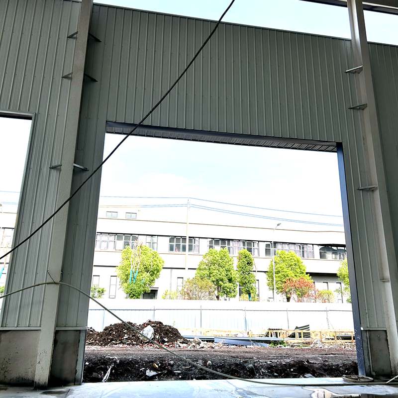 芜湖钢结构厂房安装提升门注意事项插图 芜湖钢结构厂房安装提升门注意事项插图