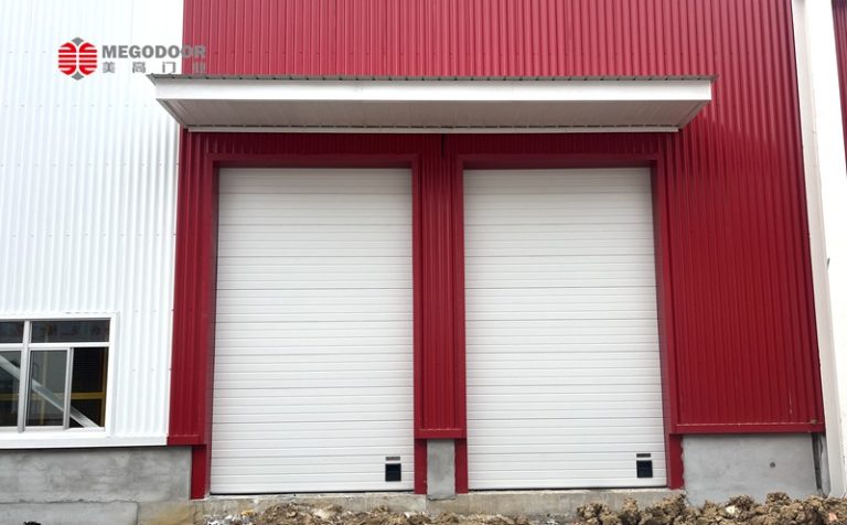美高门业：专业供应芜湖地区工厂用提升门，打造安全、节能、高效的工业出入口解决方案缩略图