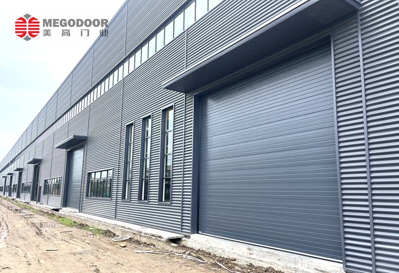 美高门业:专业供应芜湖地区工厂用提升门,打造安全、节能、高效的工业出入口解决方案插图3 美高门业:专业供应芜湖地区工厂用提升门,打造安全、节能、高效的工业出入口解决方案插图3