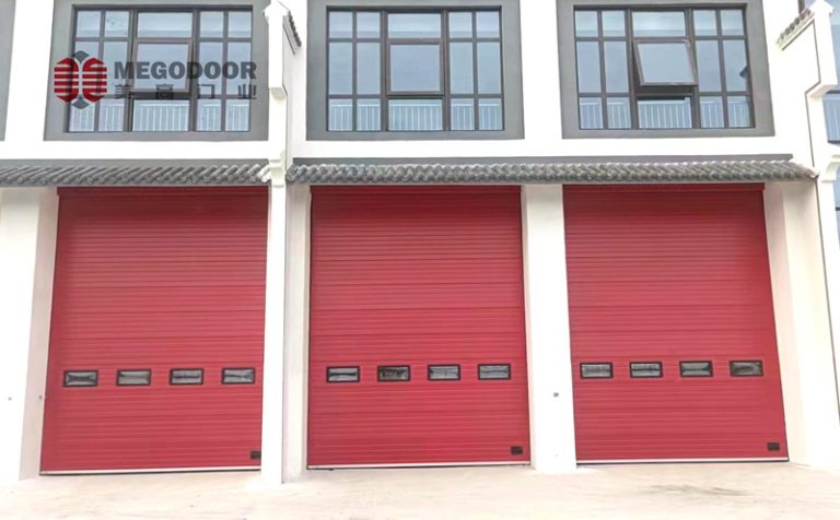 芜湖车间专用电动滑升门系统——高效出货解决方案缩略图