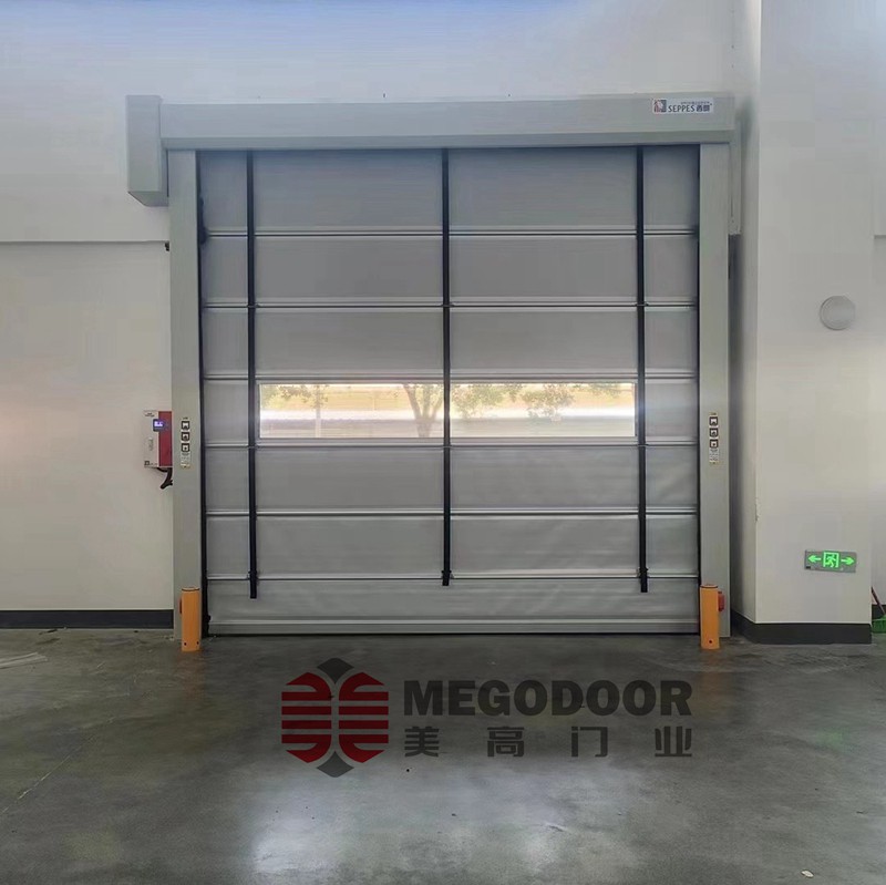 芜湖背带式柔性堆积快速门产品介绍插图1