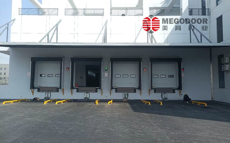 芜湖仓储冷库出货口为什么要使用充气门封？插图1