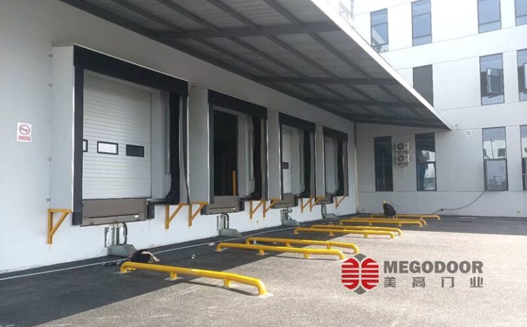 芜湖冷库保温充气门封｜美高门业冷链装卸口密封解决方案缩略图